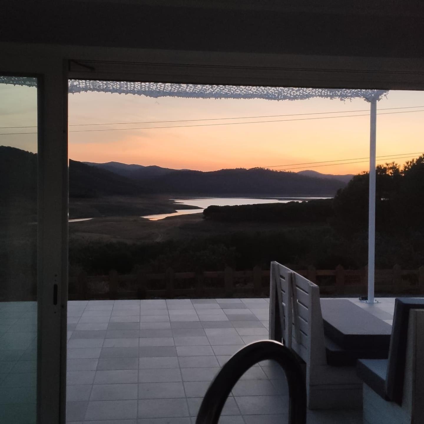 Casa En El Lago.Unmillondeestrellas Villaharta Εξωτερικό φωτογραφία